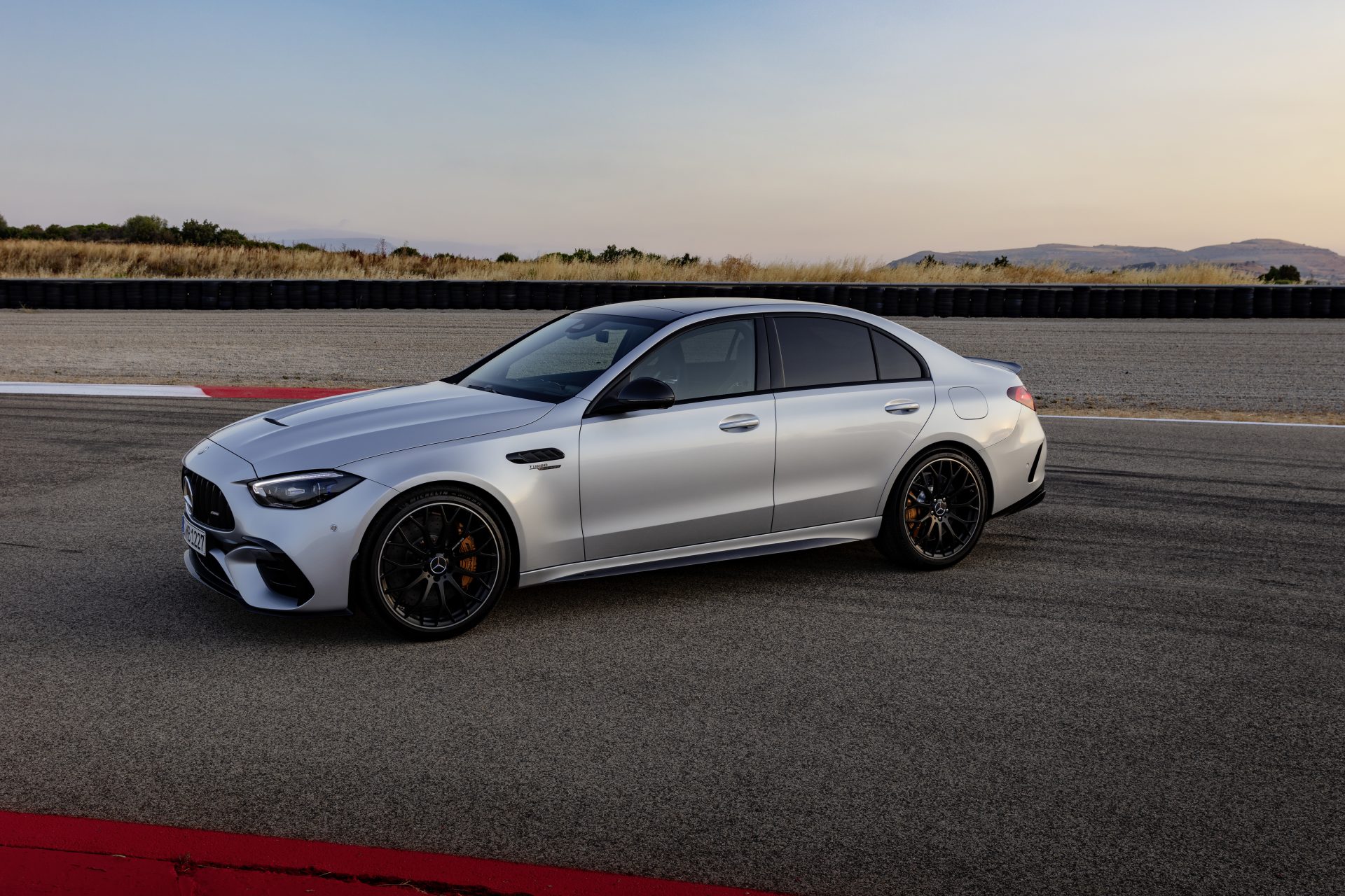 El Nuevo Mercedes Amg C S E Performance El Amanecer De Una Nueva